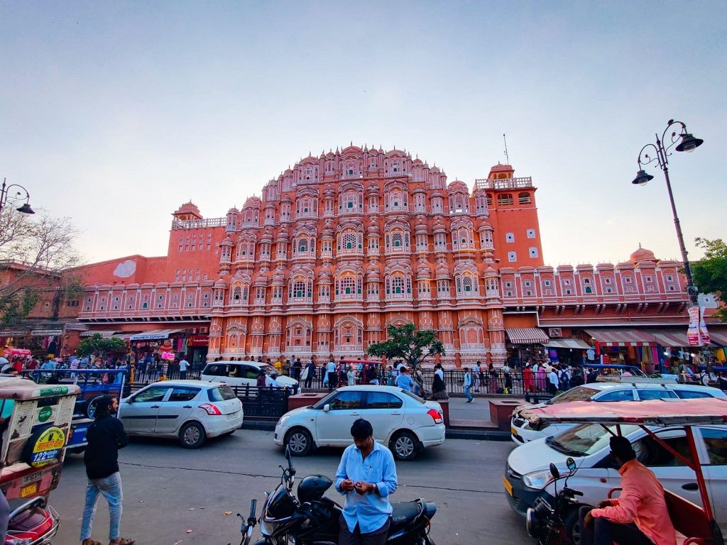 From Bangalore : Same Day Jaipur Tour By Flight   
