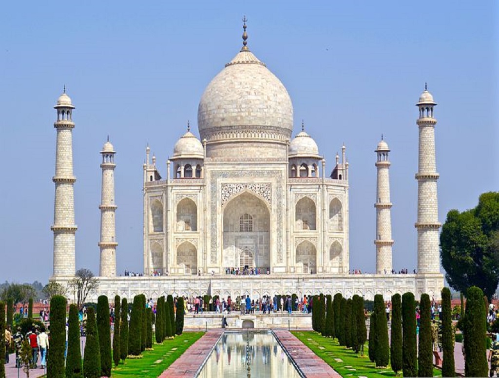 Overnight Agra Tour From Mumbai